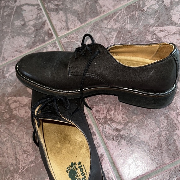 Roots woman’s black shoes with lace - Picture 2 of 4